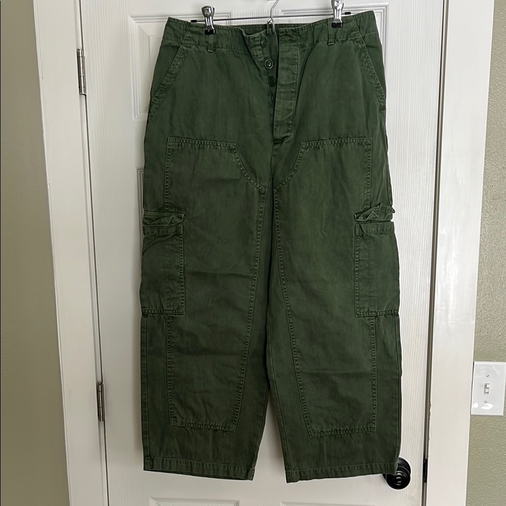 Women’s Green Cargo Pants